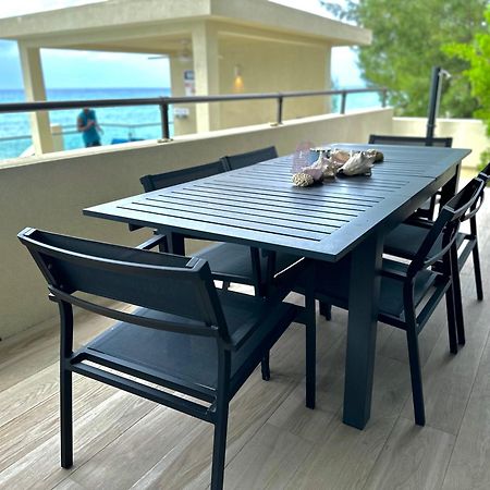 Luxury Ocean Front Seadreams 2 With 7 Mile Beach Views West Bay Exterior photo